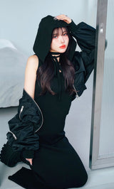 モデル:160cm(着用サイズ:FREE 着用カラー:BLK)