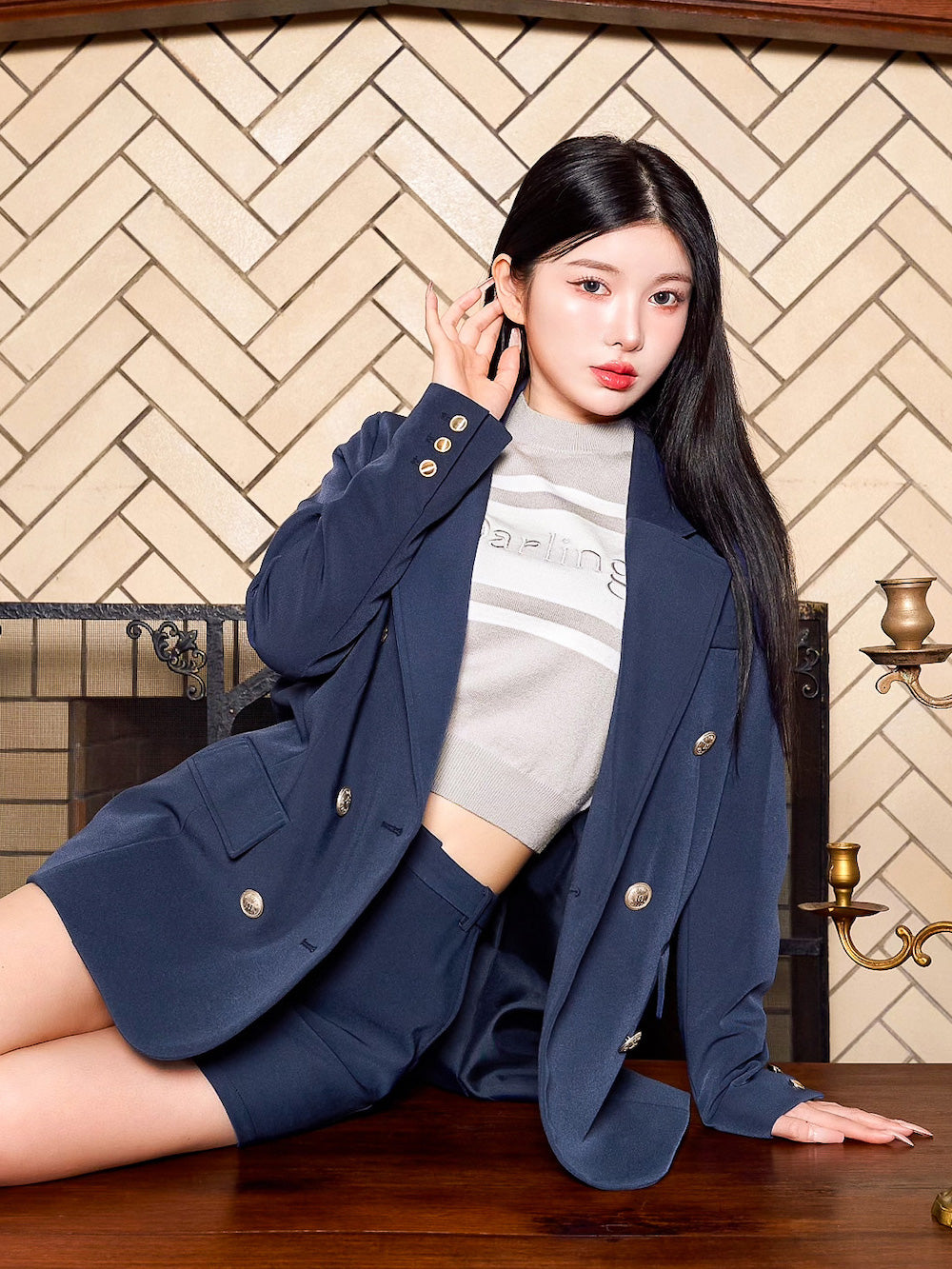 モデル:160cm(着用サイズ:FREE 着用カラー:NVY)