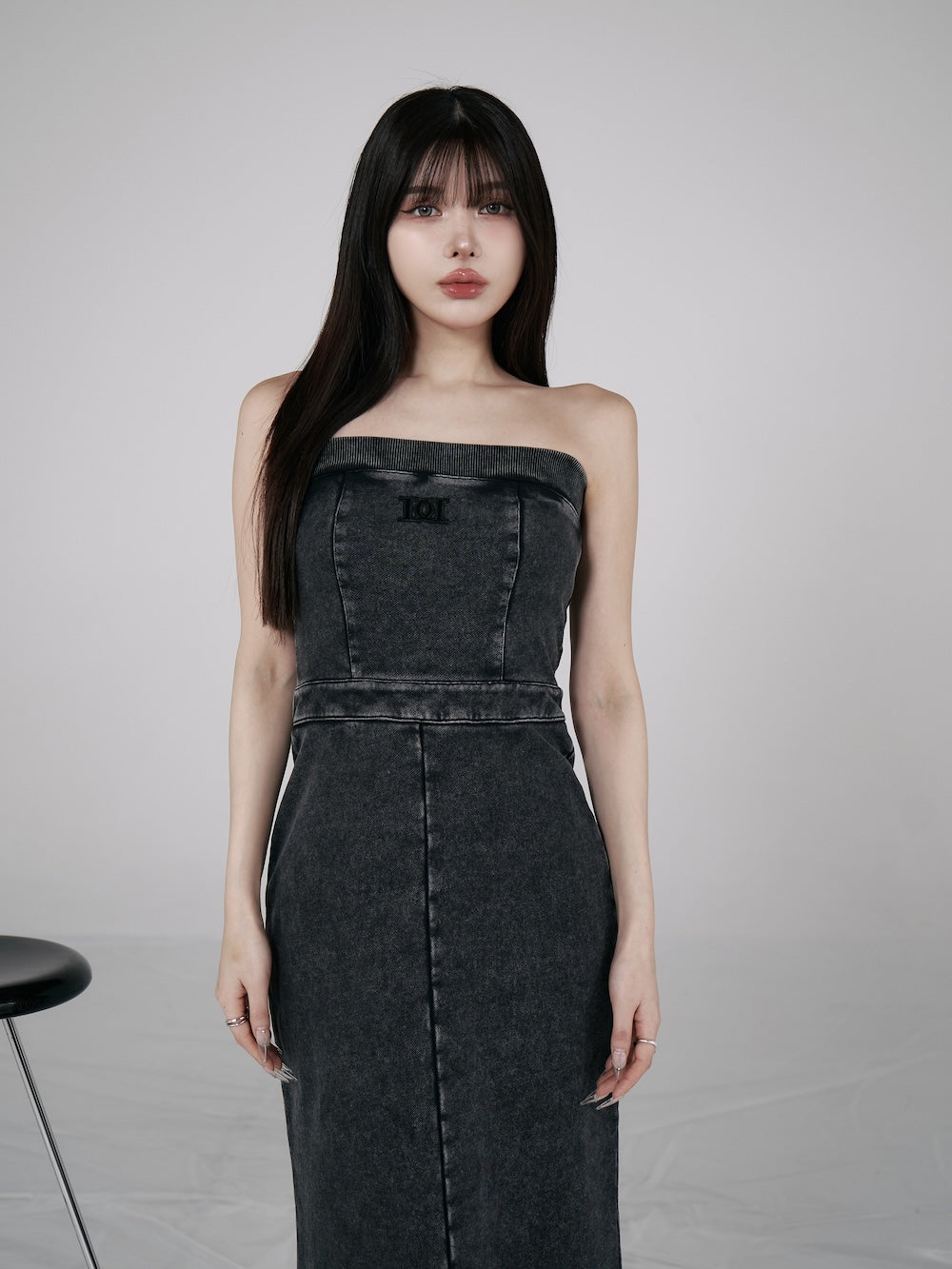 モデル:160cm(着用サイズ:FREE 着用カラー:BLK)