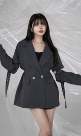 モデル:160cm(着用サイズ:FREE 着用カラー:C-GRY)