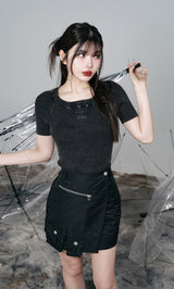 モデル:160cm(着用サイズ:FREE 着用カラー:BLK)