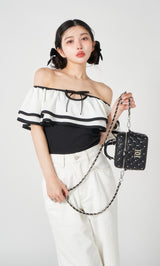 モデル:160cm(着用サイズ:FREE 着用カラー:BLK)