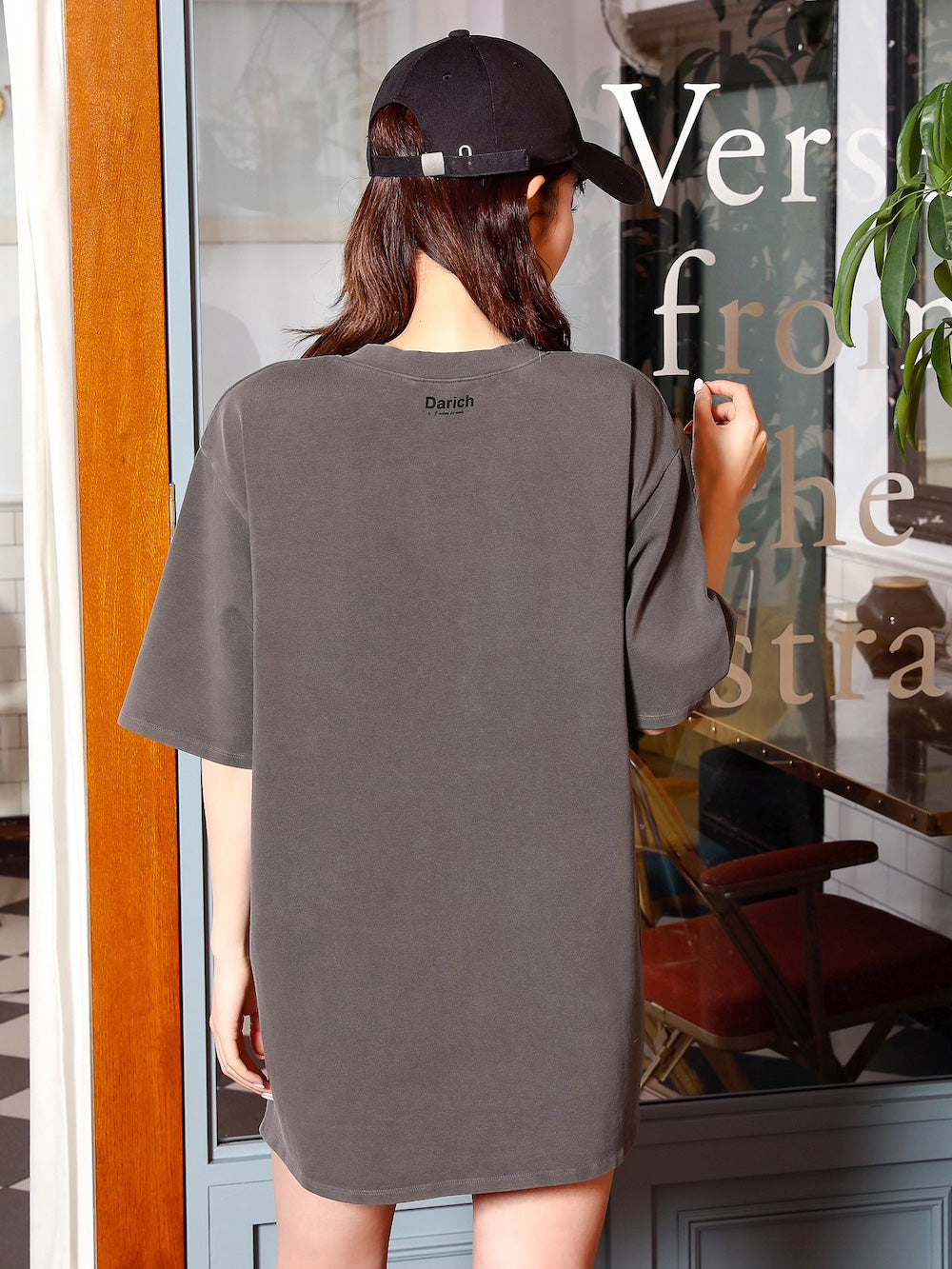 モデル:160cm(着用サイズ:FREE 着用カラー:C-GRY)