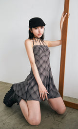 モデル:160cm(着用サイズ:FREE 着用カラー:GRY)