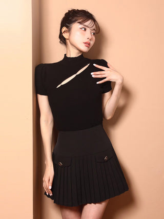 モデル:160cm(着用サイズ:FREE 着用カラー:BLK)