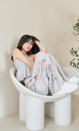 モデル:160cm(着用サイズ:FREE 着用カラー:GRY)