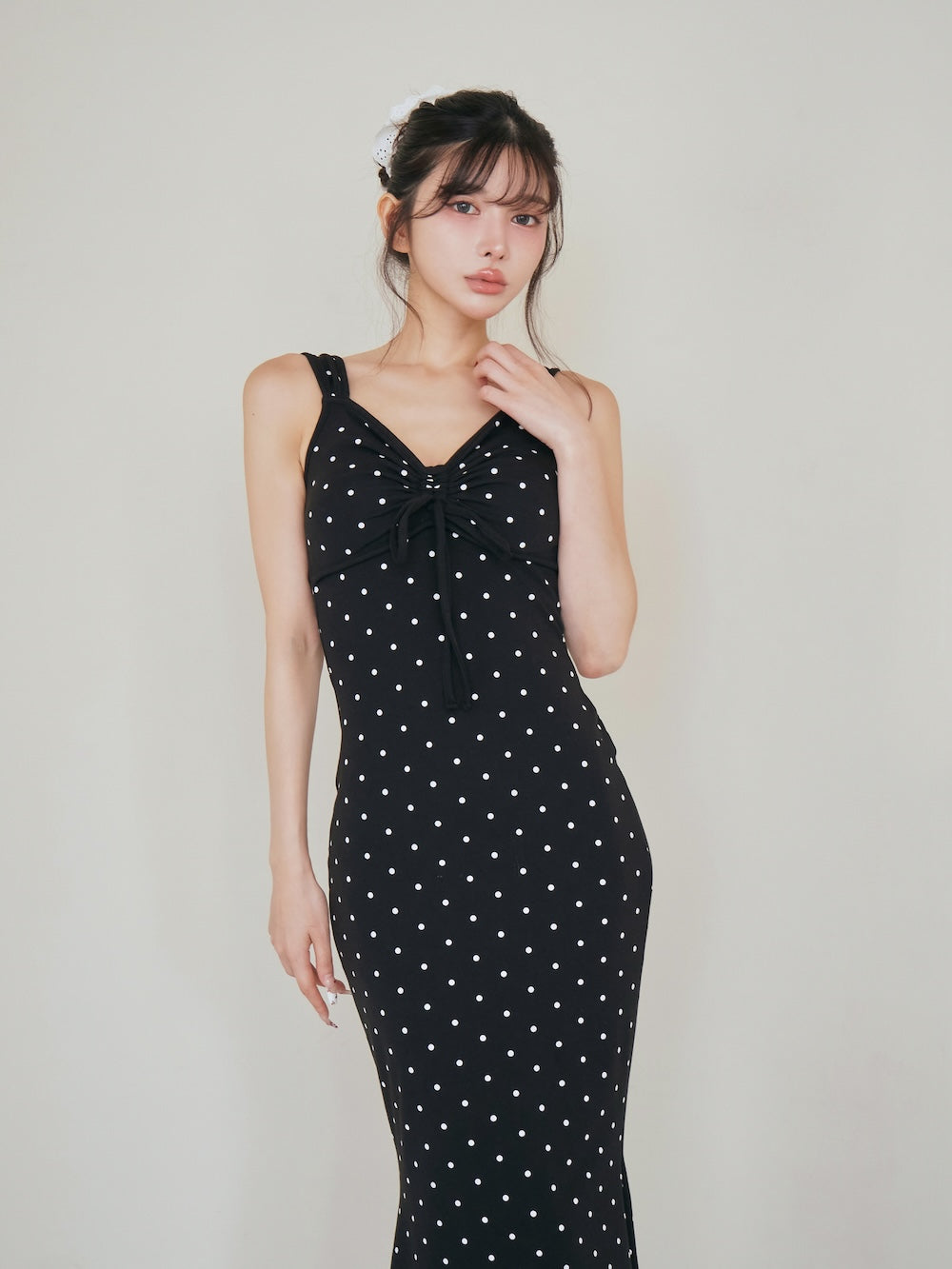 モデル:160cm(着用サイズ:FREE 着用カラー:DOT)