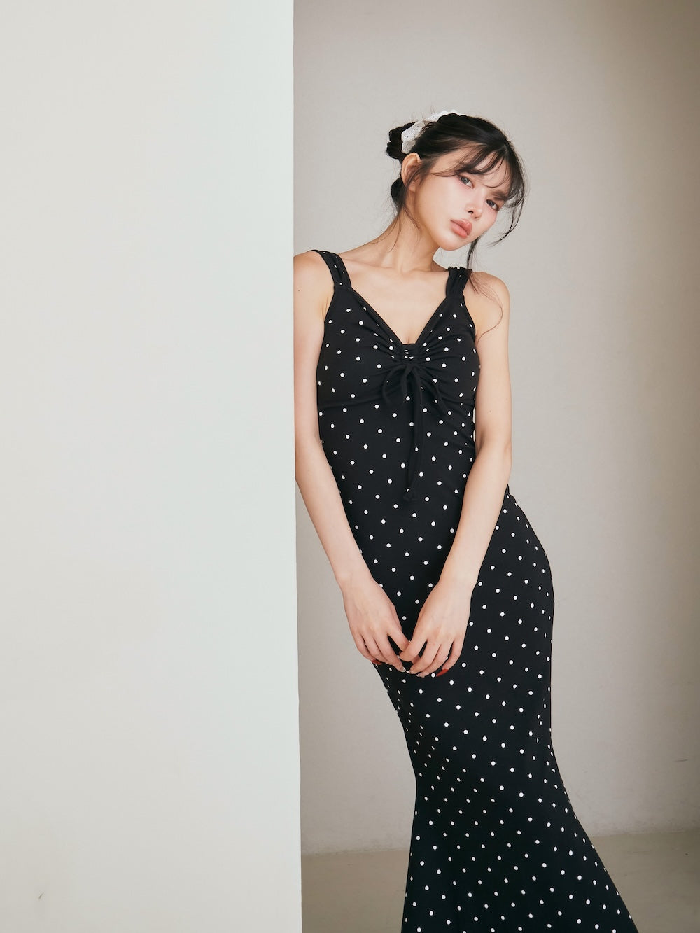 モデル:160cm(着用サイズ:FREE 着用カラー:DOT)