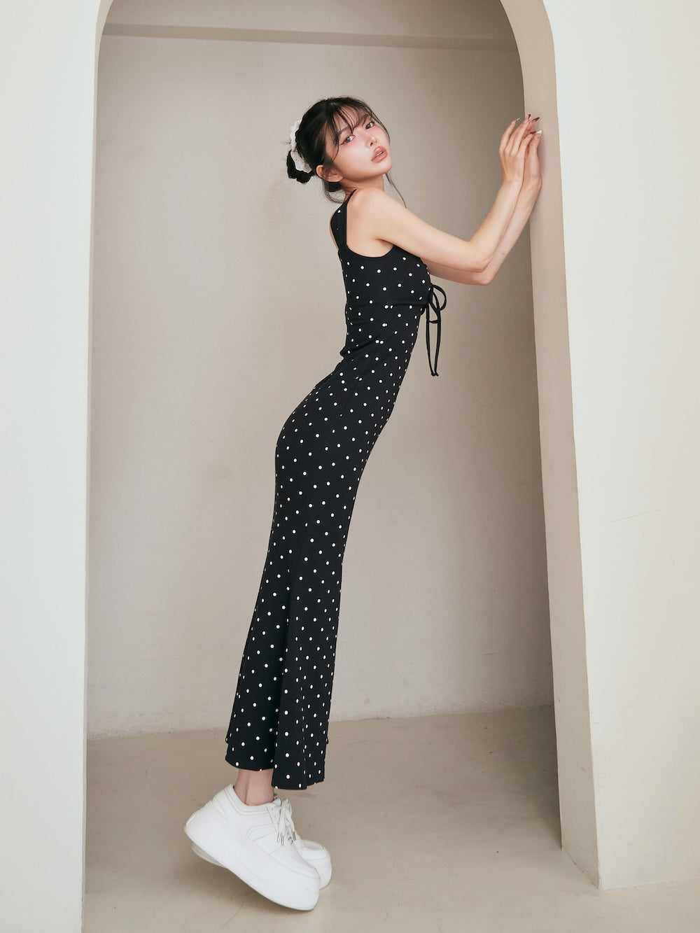 モデル:160cm(着用サイズ:FREE 着用カラー:DOT)