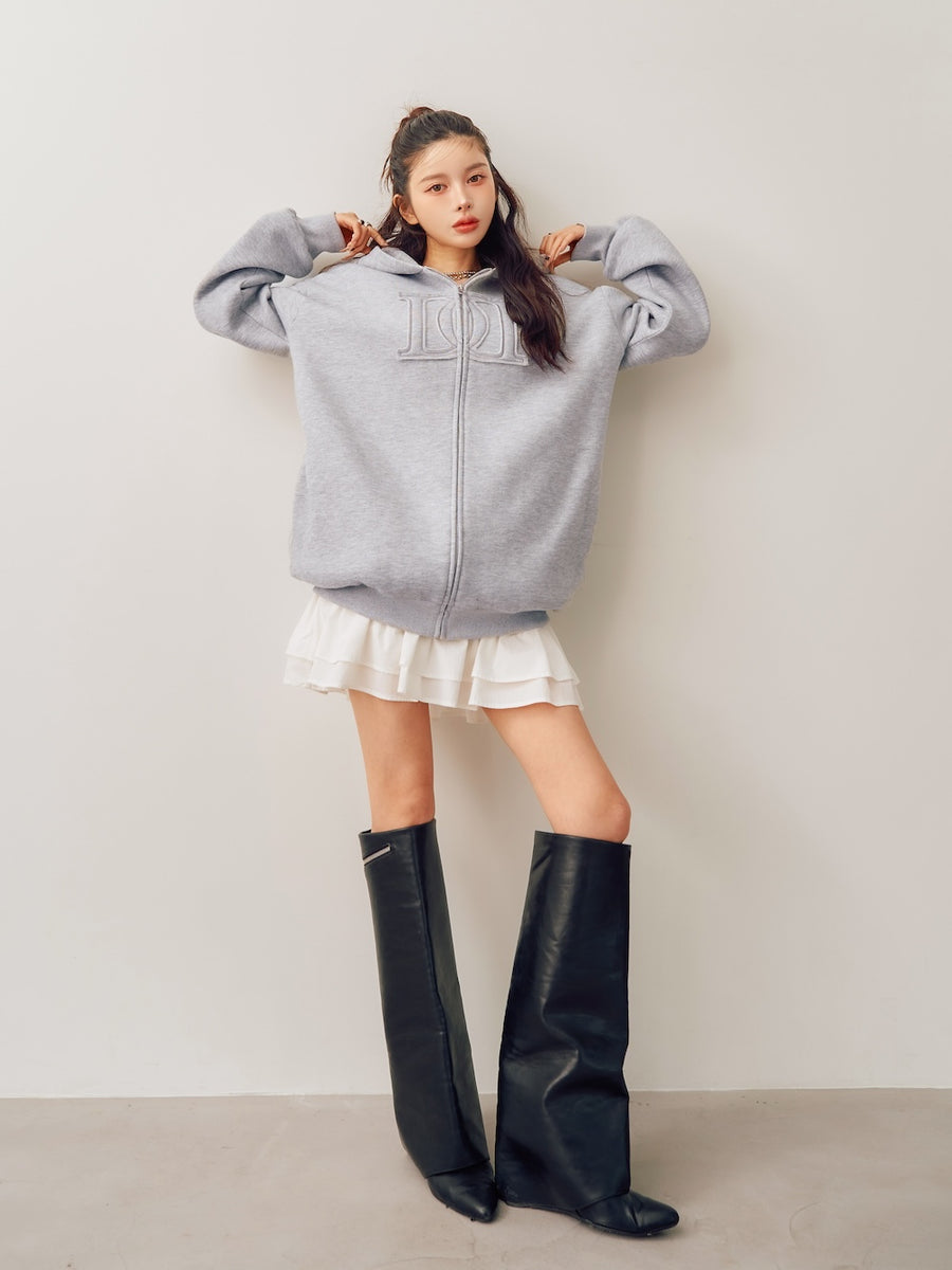 モデル:160cm(着用サイズ:FREE 着用カラー:GRY)