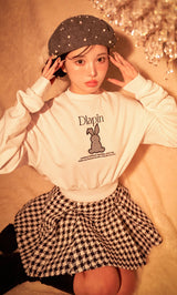 モデル:160cm(着用サイズ:FREE 着用カラー:WHT)