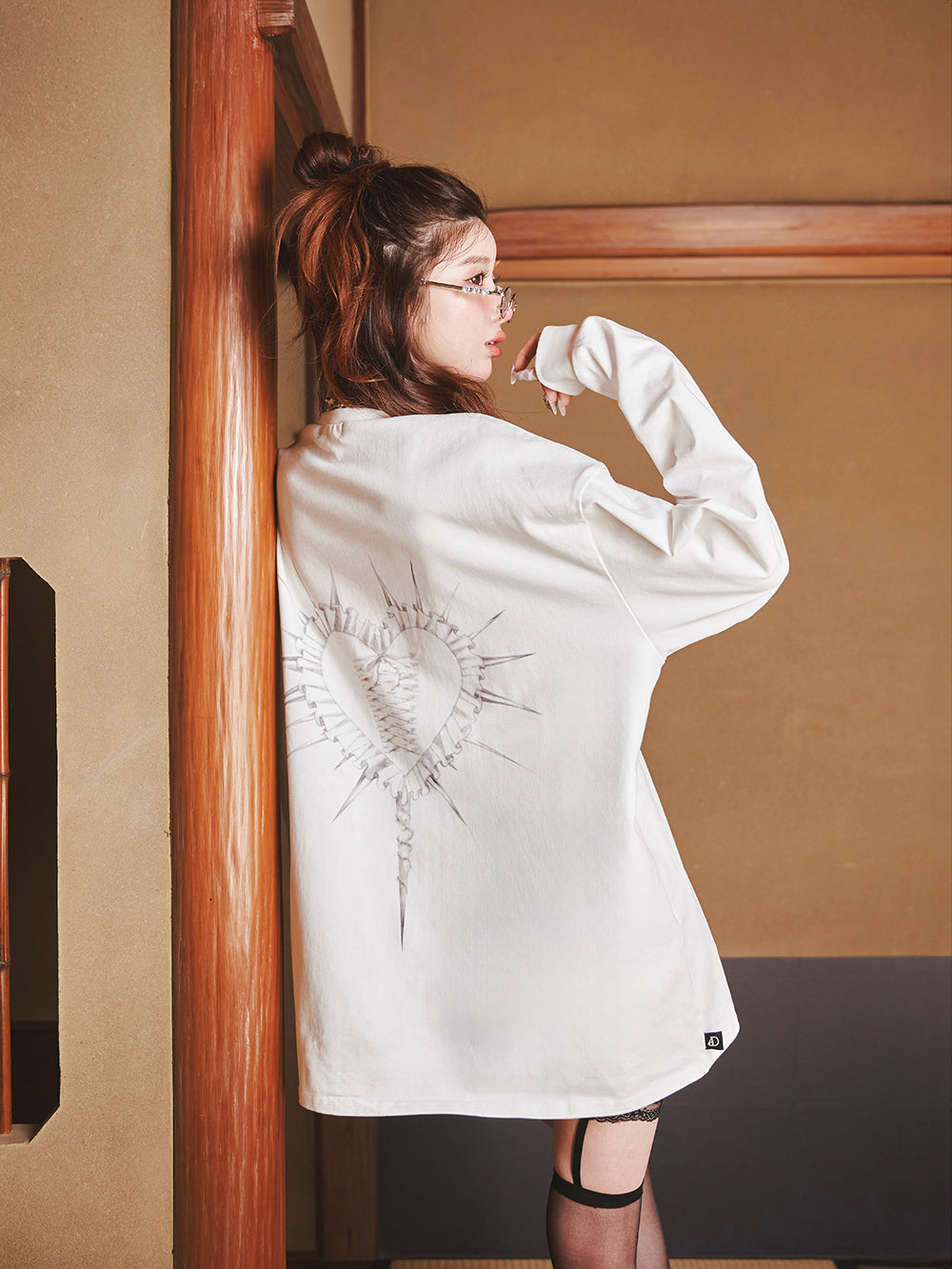 モデル:160cm(着用サイズ:FREE 着用カラー:WHT)