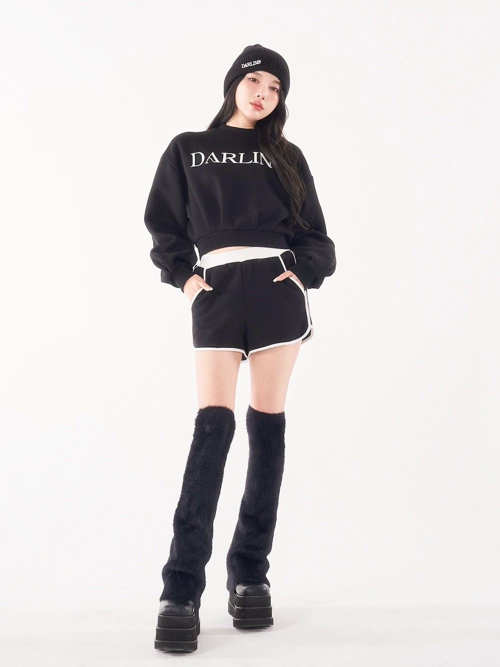 モデル:160cm(着用サイズ:FREE 福袋カラー:BLK)