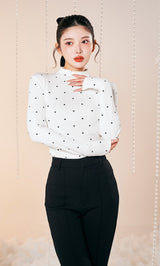 モデル:160cm(着用サイズ:FREE 着用カラー:WHT)