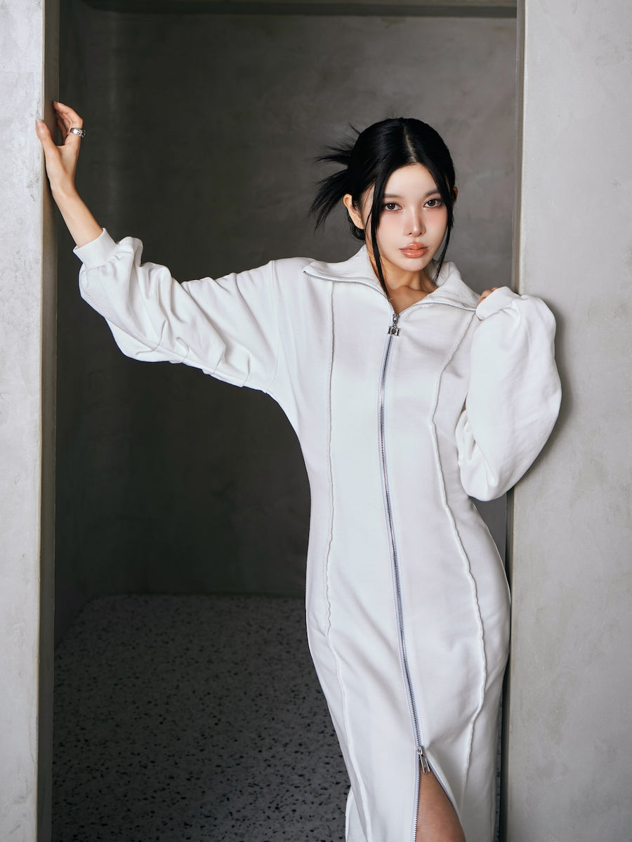 モデル:160cm(着用サイズ:FREE 着用カラー:WHT)