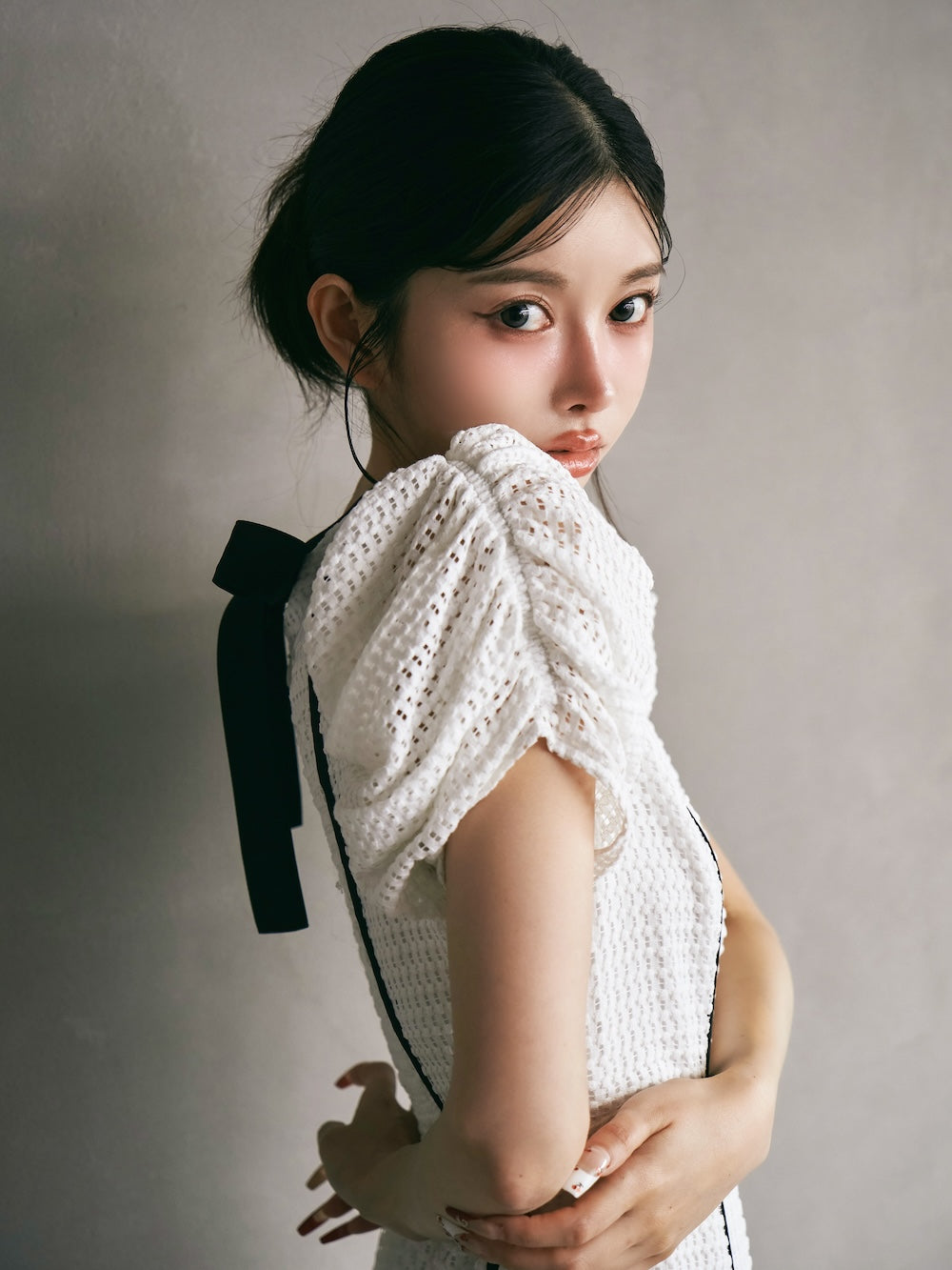 モデル:160cm(着用サイズ:FREE 着用カラー:WHT)