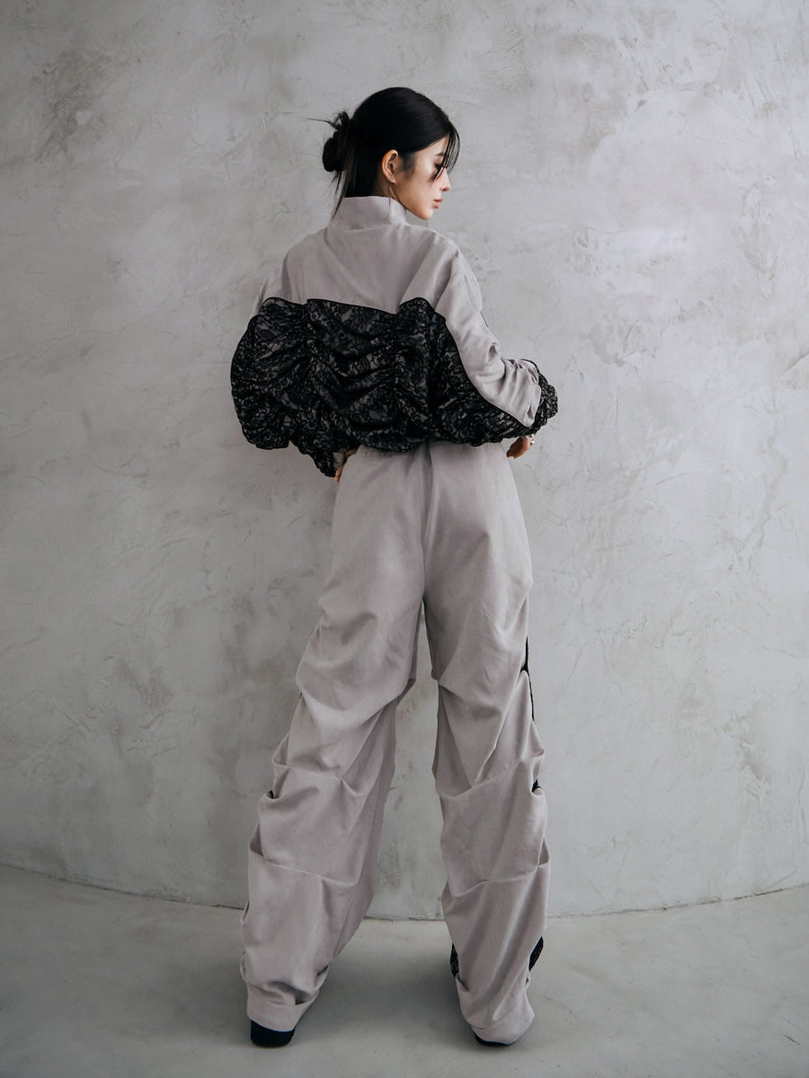 モデル:160cm(着用サイズ:FREE 着用カラー:GRY)