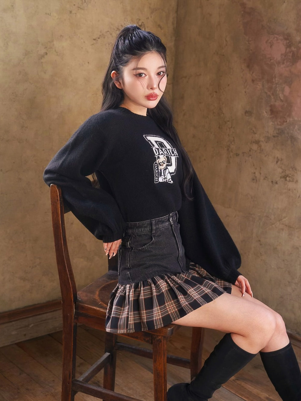 モデル:160cm(着用サイズ:S 着用カラー:BLK)