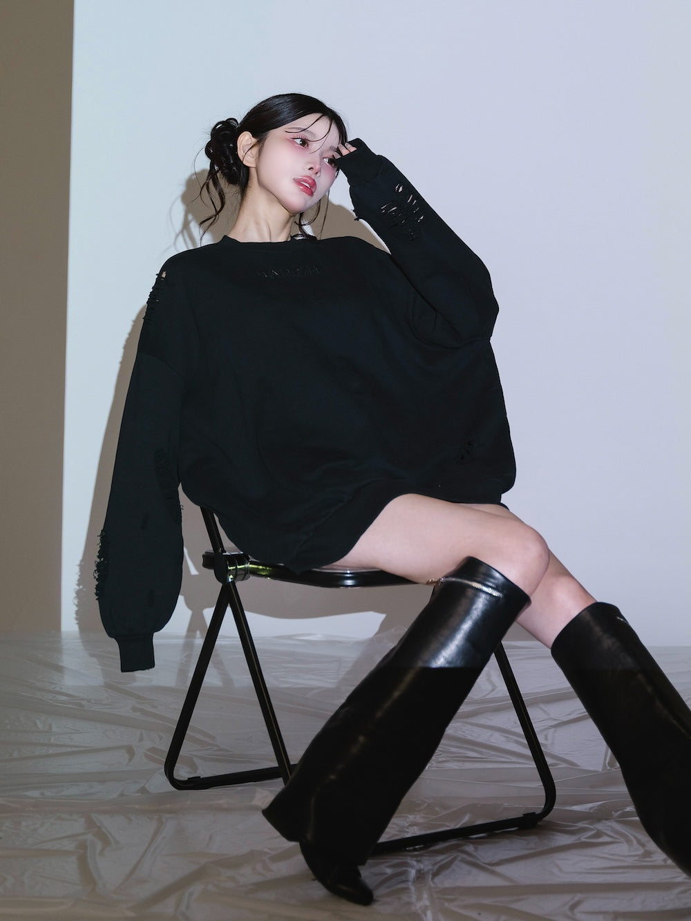 モデル:160cm(着用サイズ:FREE 着用カラー:BLK)