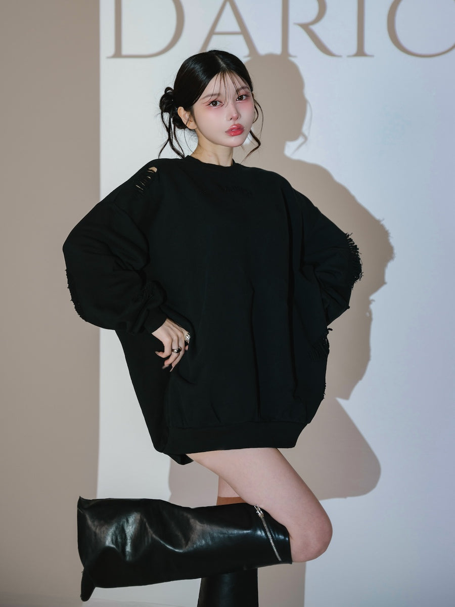モデル:160cm(着用サイズ:FREE 着用カラー:BLK)