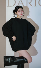 モデル:160cm(着用サイズ:FREE 着用カラー:BLK)