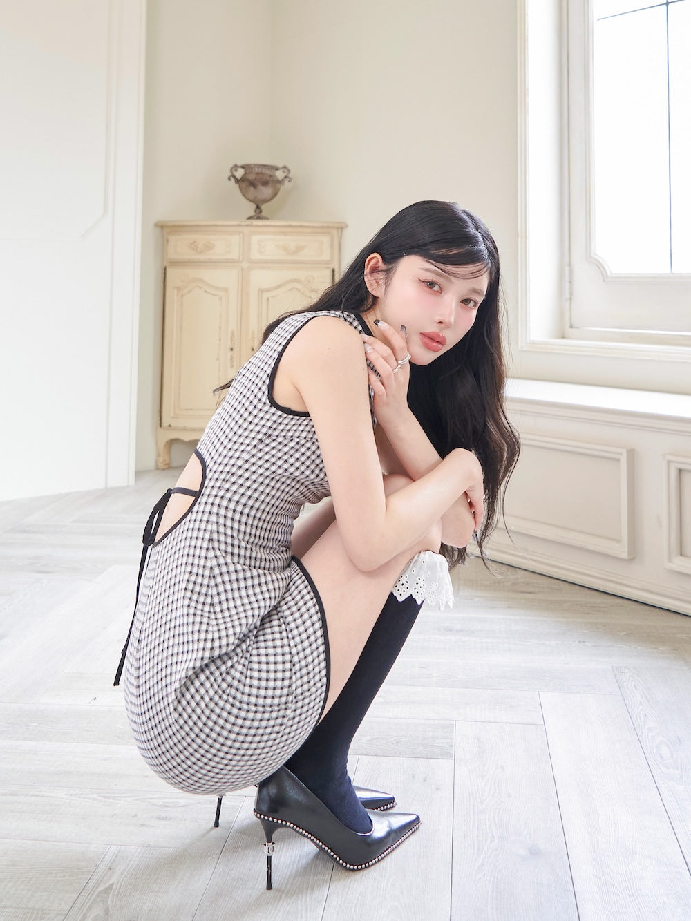 モデル:160cm(着用サイズ:FREE 着用カラー:BLK)