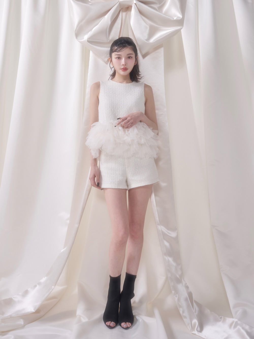 モデル:160cm(着用サイズ:S 着用カラー:WHT)