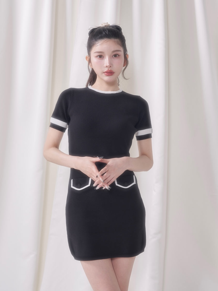モデル:160cm(着用サイズ:FREE 着用カラー:BLK)