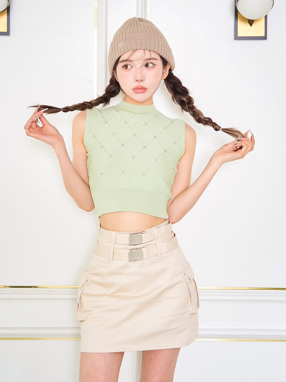 モデル:160cm(着用サイズ:FREE 着用カラー:MNT)