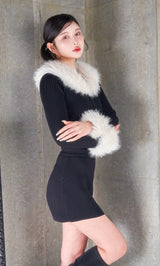 モデル:160cm(着用サイズ:FREE 着用カラー:BLK)