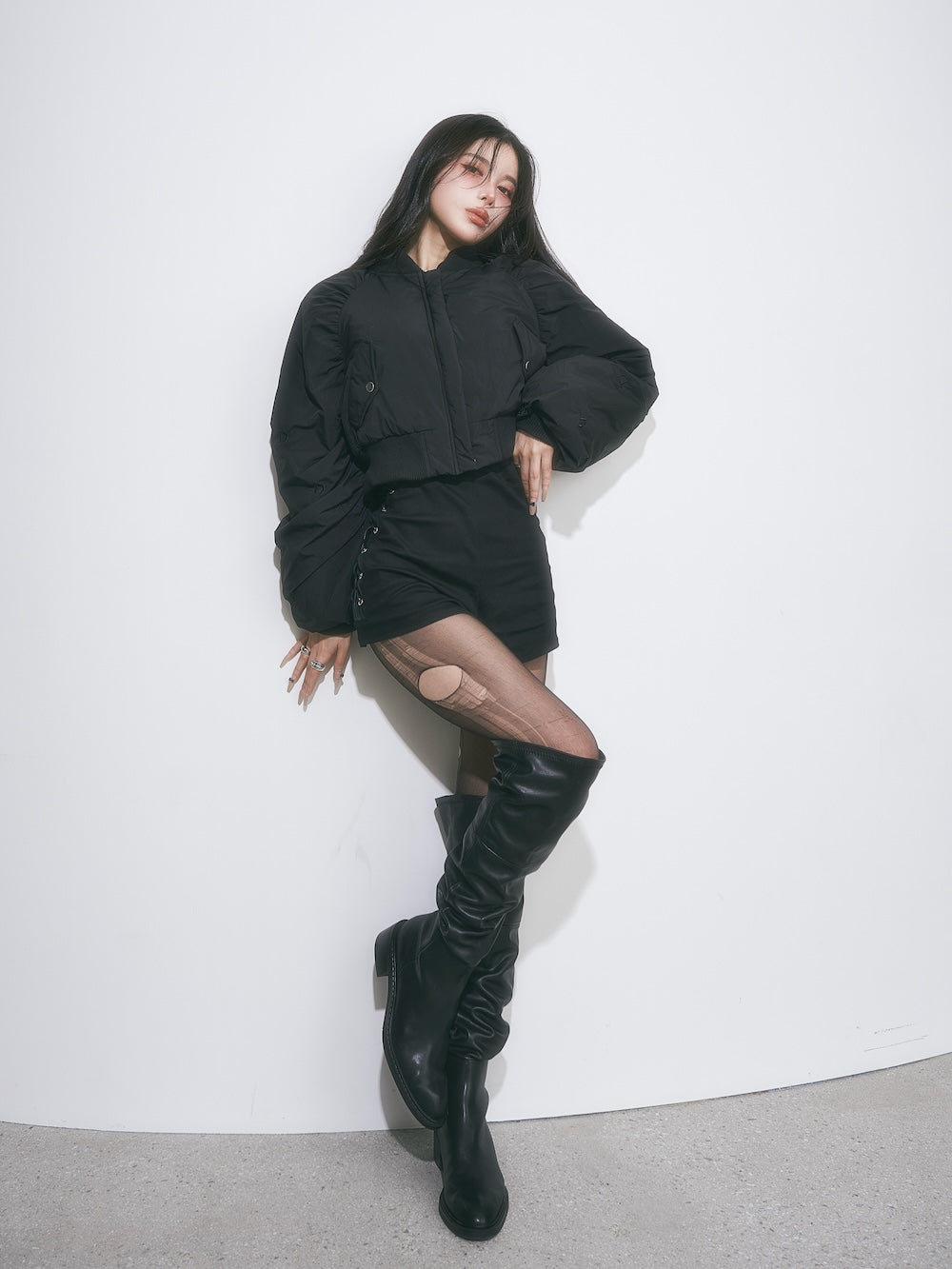 モデル:160cm(着用サイズ:S 着用カラー:BLK)