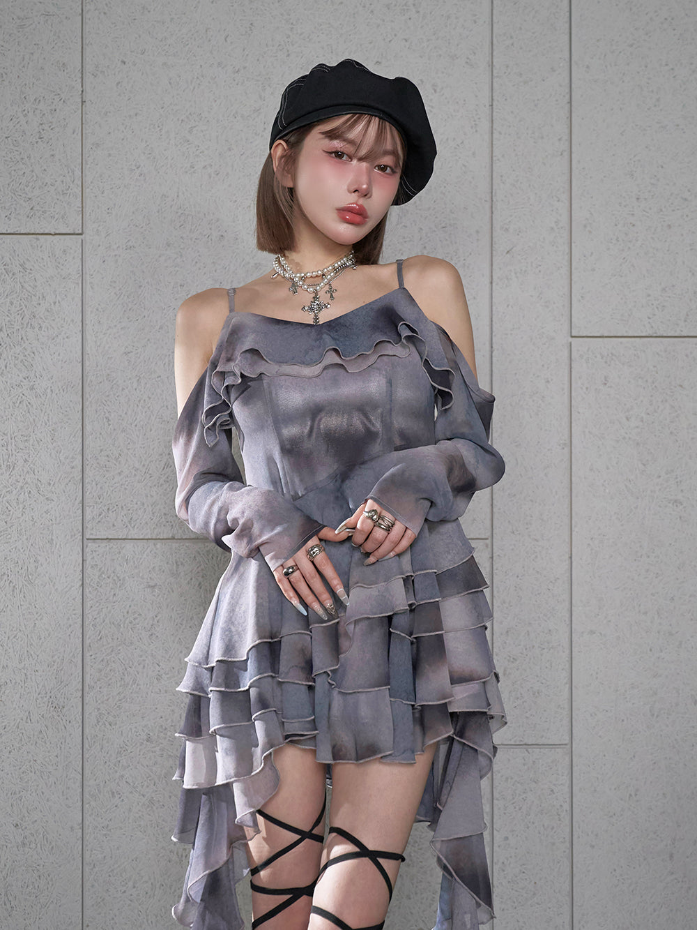 モデル:160cm(着用サイズ:FREE 着用カラー:PNK)