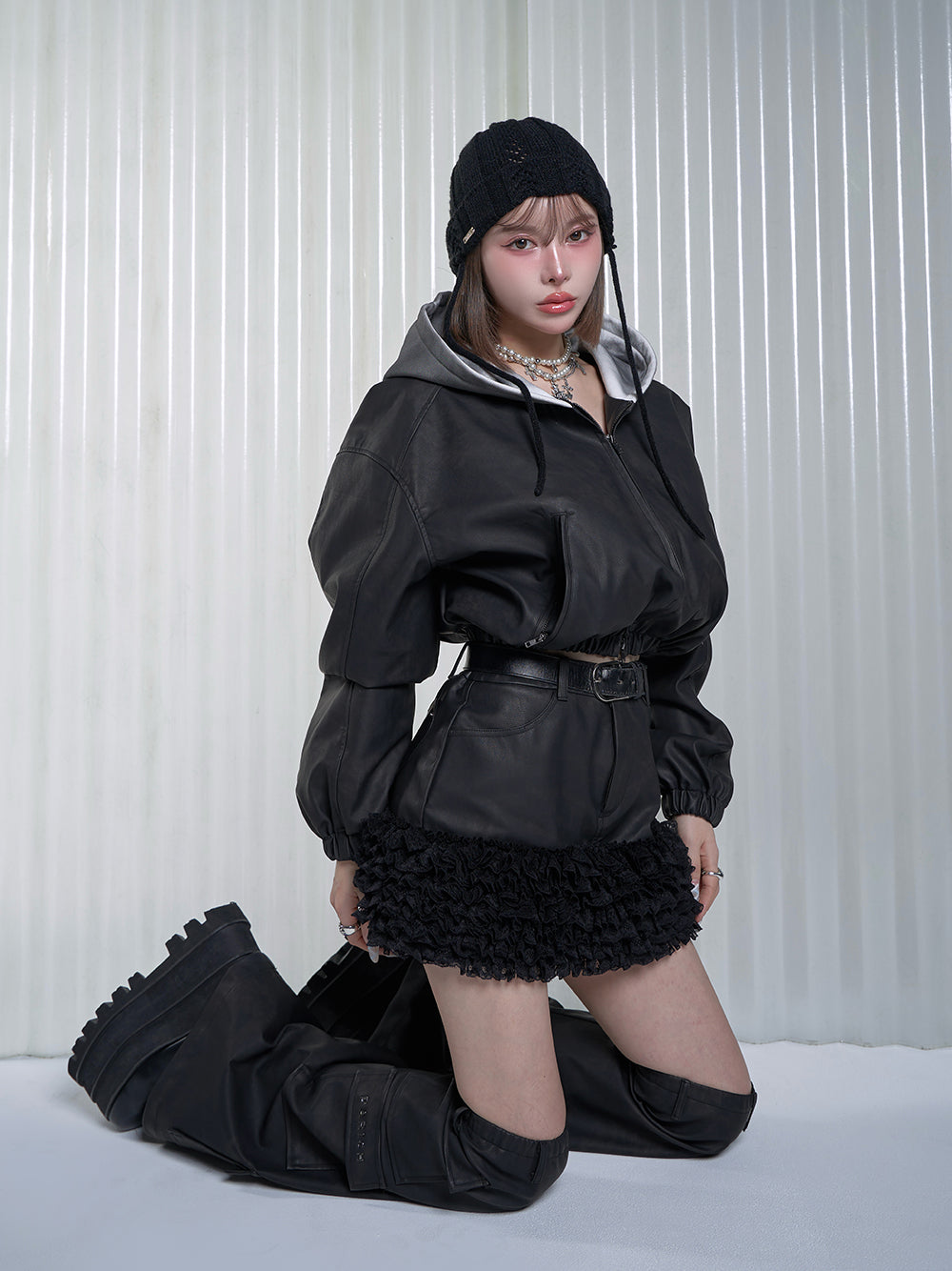 モデル:160cm(着用サイズ:S 着用カラー:BLK)