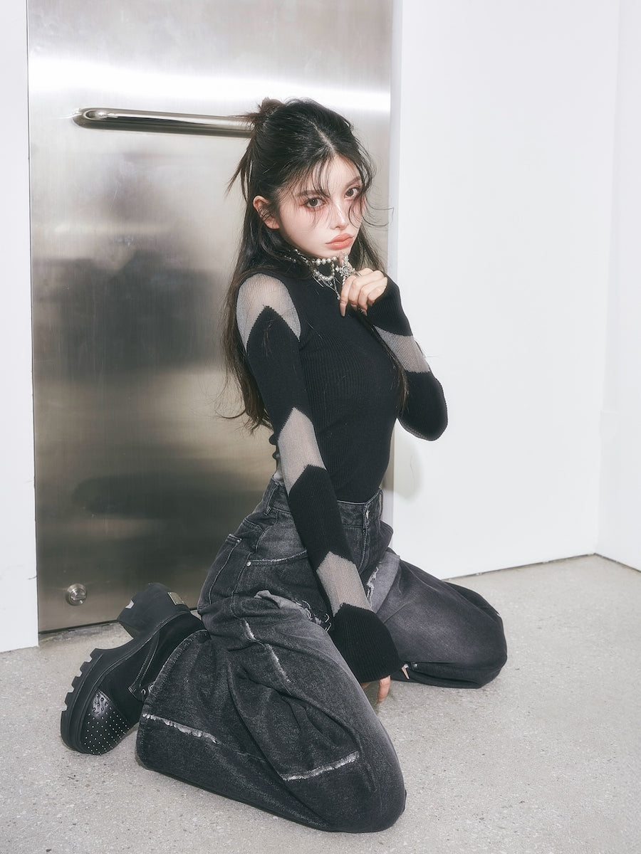 モデル:160cm(着用サイズ:FREE 着用カラー:BLK)