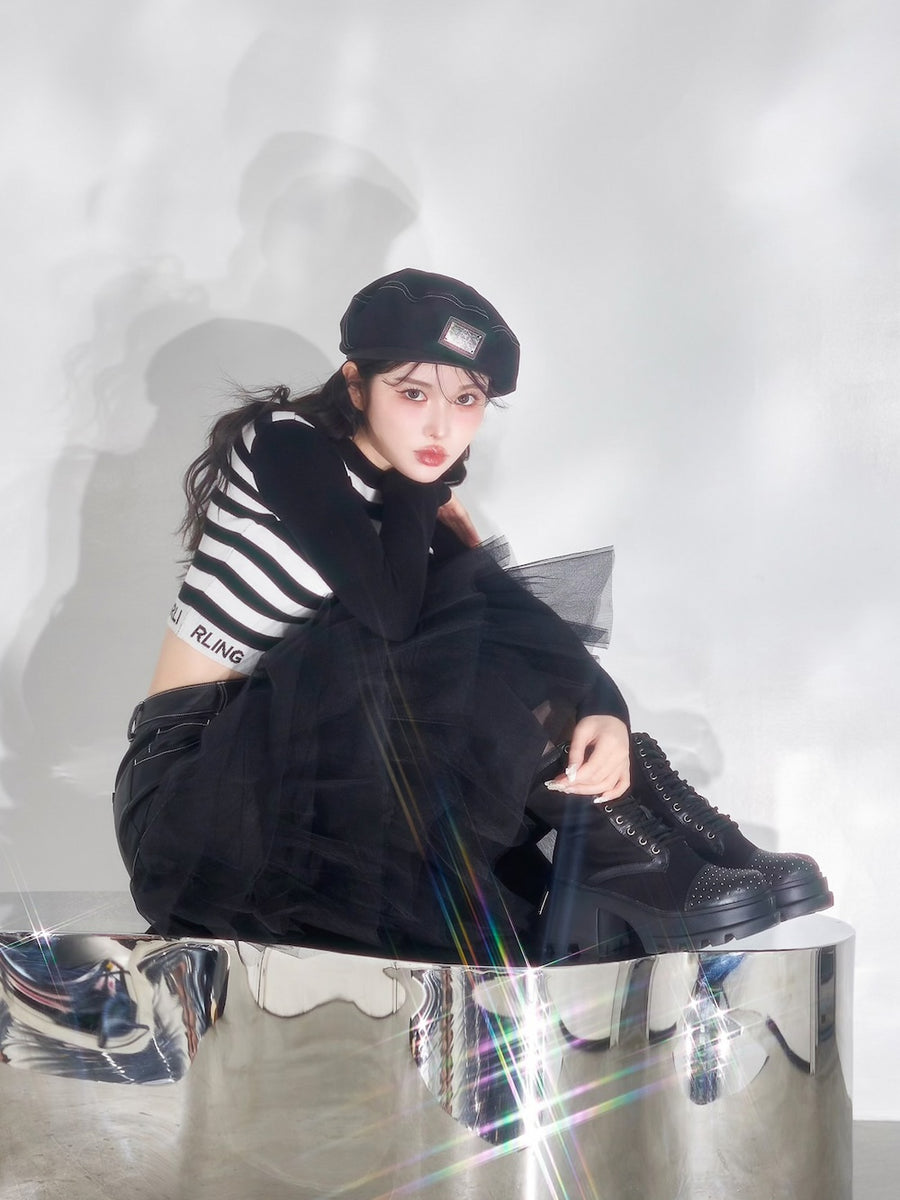 モデル:160cm(着用サイズ:M 着用カラー:BLK)