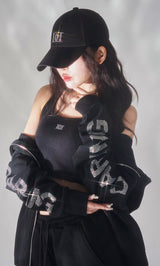 モデル:160cm(着用サイズ:FREE 着用カラー:BLK)