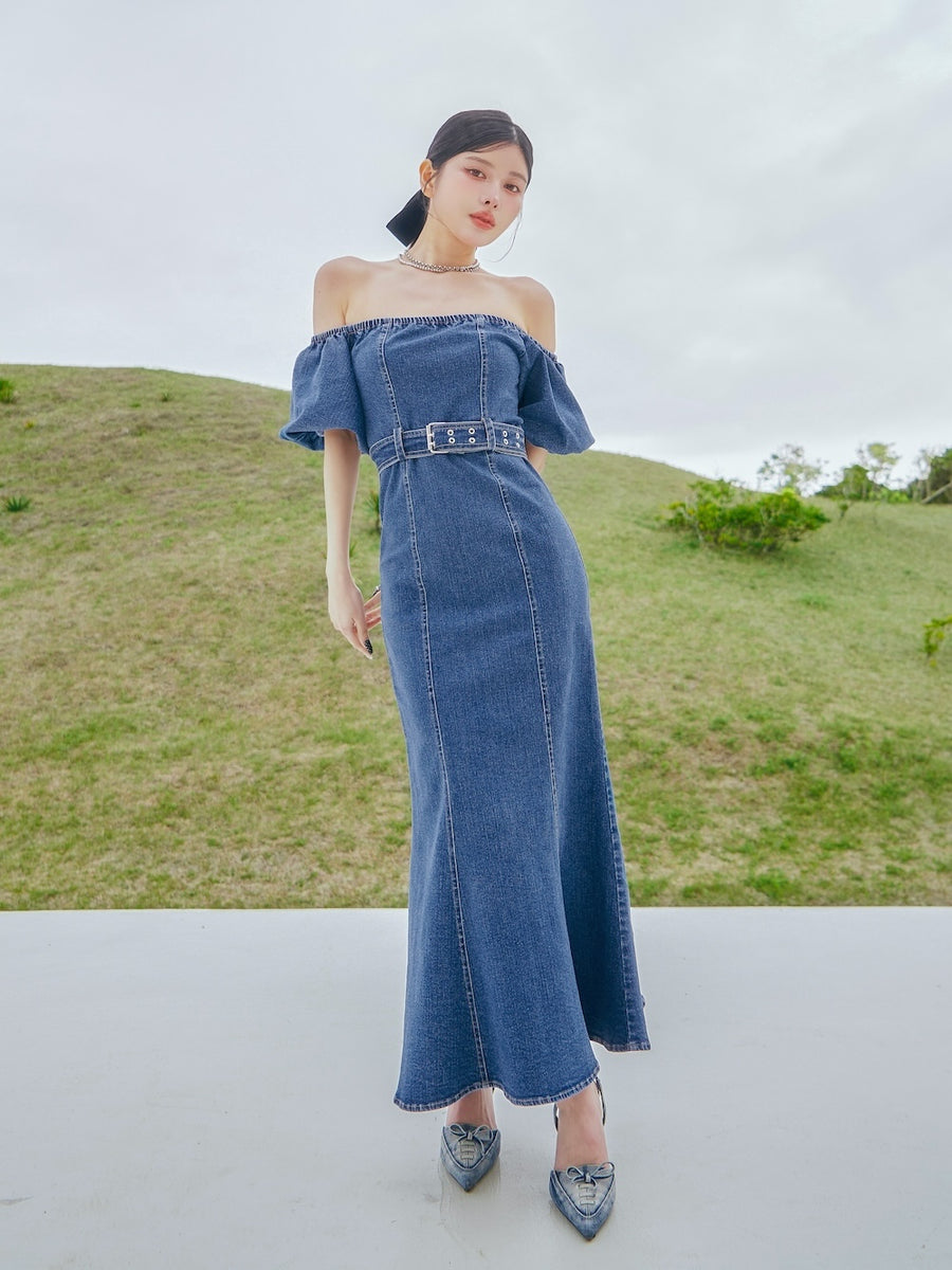 モデル:160cm(着用サイズ:FREE 着用カラー:BLU)