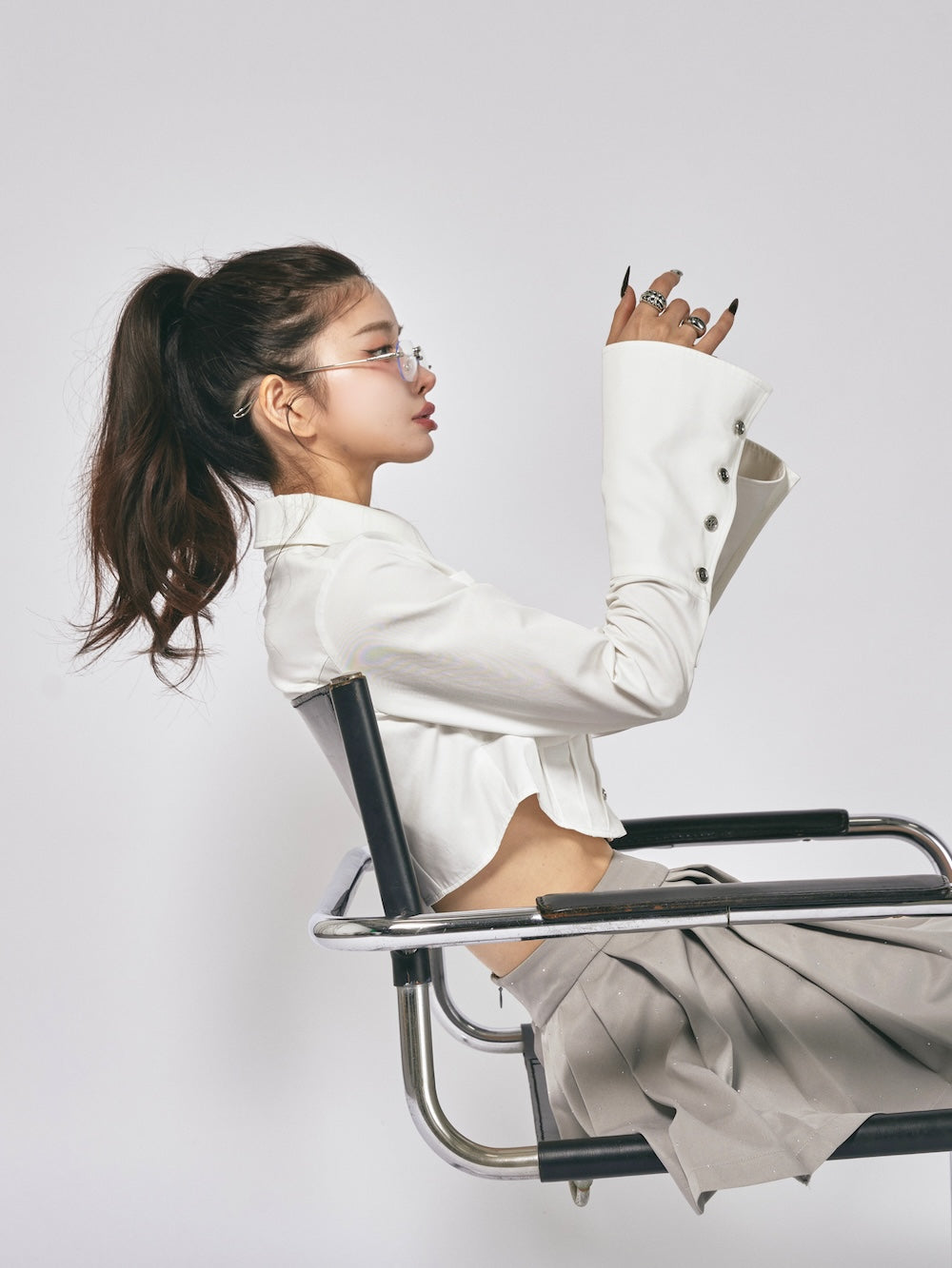 モデル:160cm(着用サイズ:FREE 着用カラー:WHT)