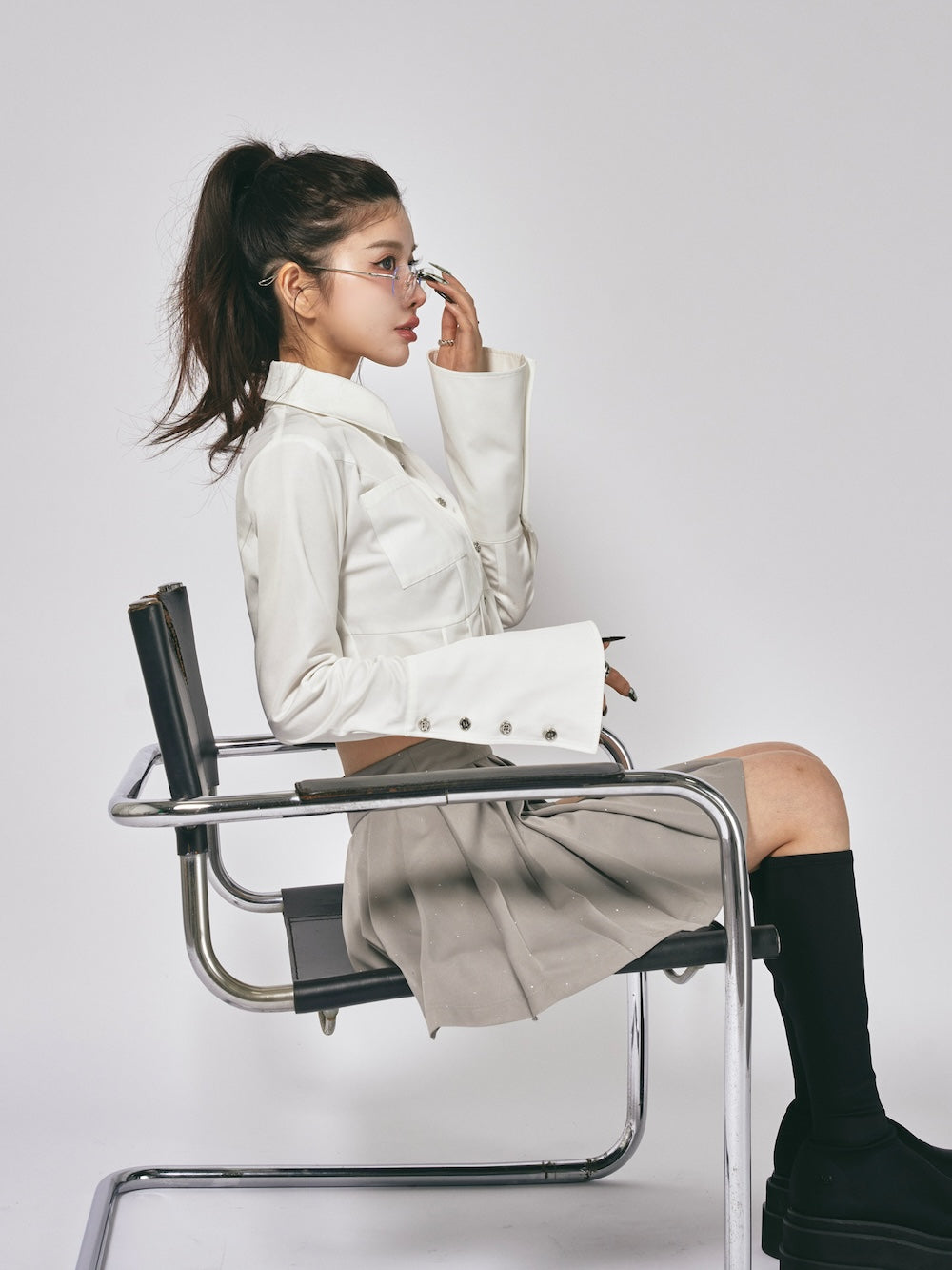 モデル:160cm(着用サイズ:FREE 着用カラー:WHT)