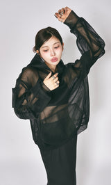 モデル:160cm(着用サイズ:FREE 着用カラー:BLK)