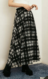 モデル:160cm(着用サイズ:FREE 着用カラー:BLK)