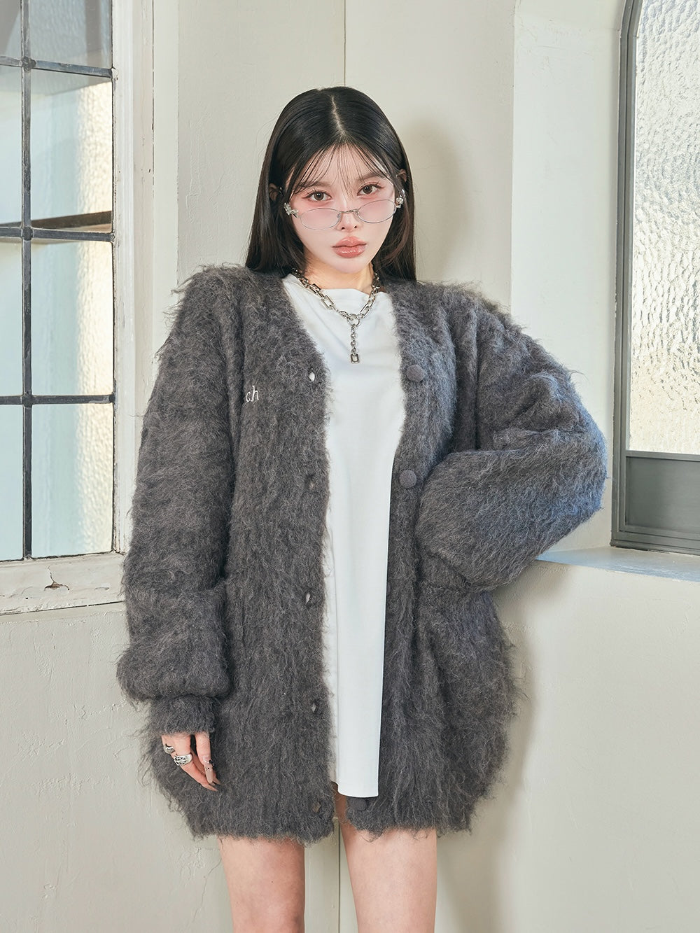 モデル:160cm(着用サイズ:FREE 着用カラー:GRY)