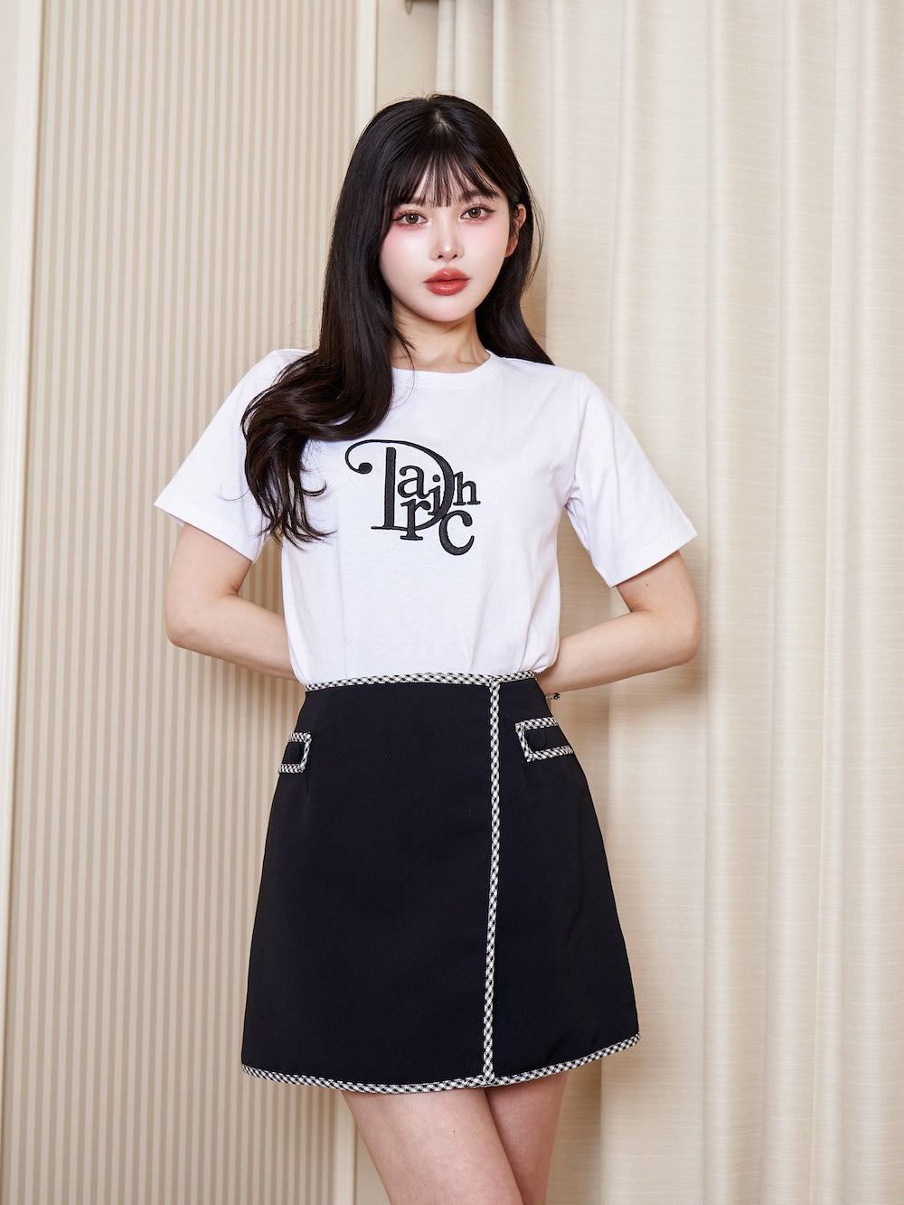 モノグラムTシャツ