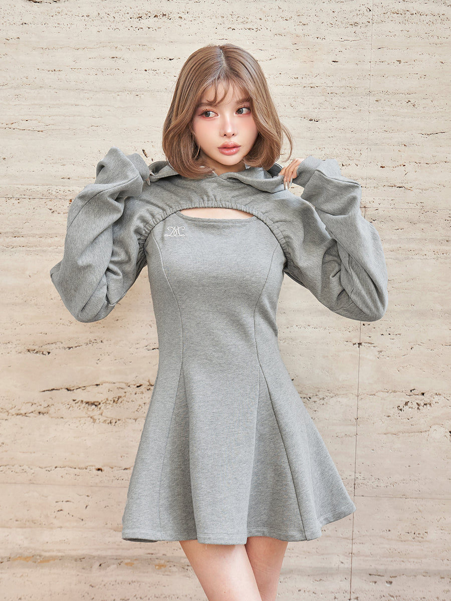 モデル:160cm(着用サイズ:FREE 着用カラー:GRY)