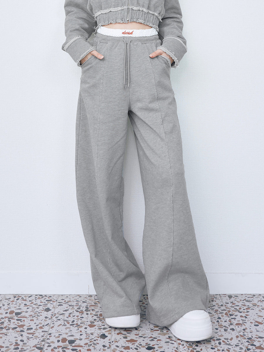 モデル:160cm(着用サイズ:FREE 着用カラー:GRY)