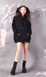 モデル:160cm(着用サイズ:FREE 着用カラー:BLK)