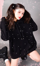 モデル:160cm(着用サイズ:FREE 着用カラー:BLK)