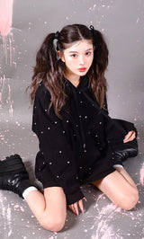モデル:160cm(着用サイズ:FREE 着用カラー:BLK)