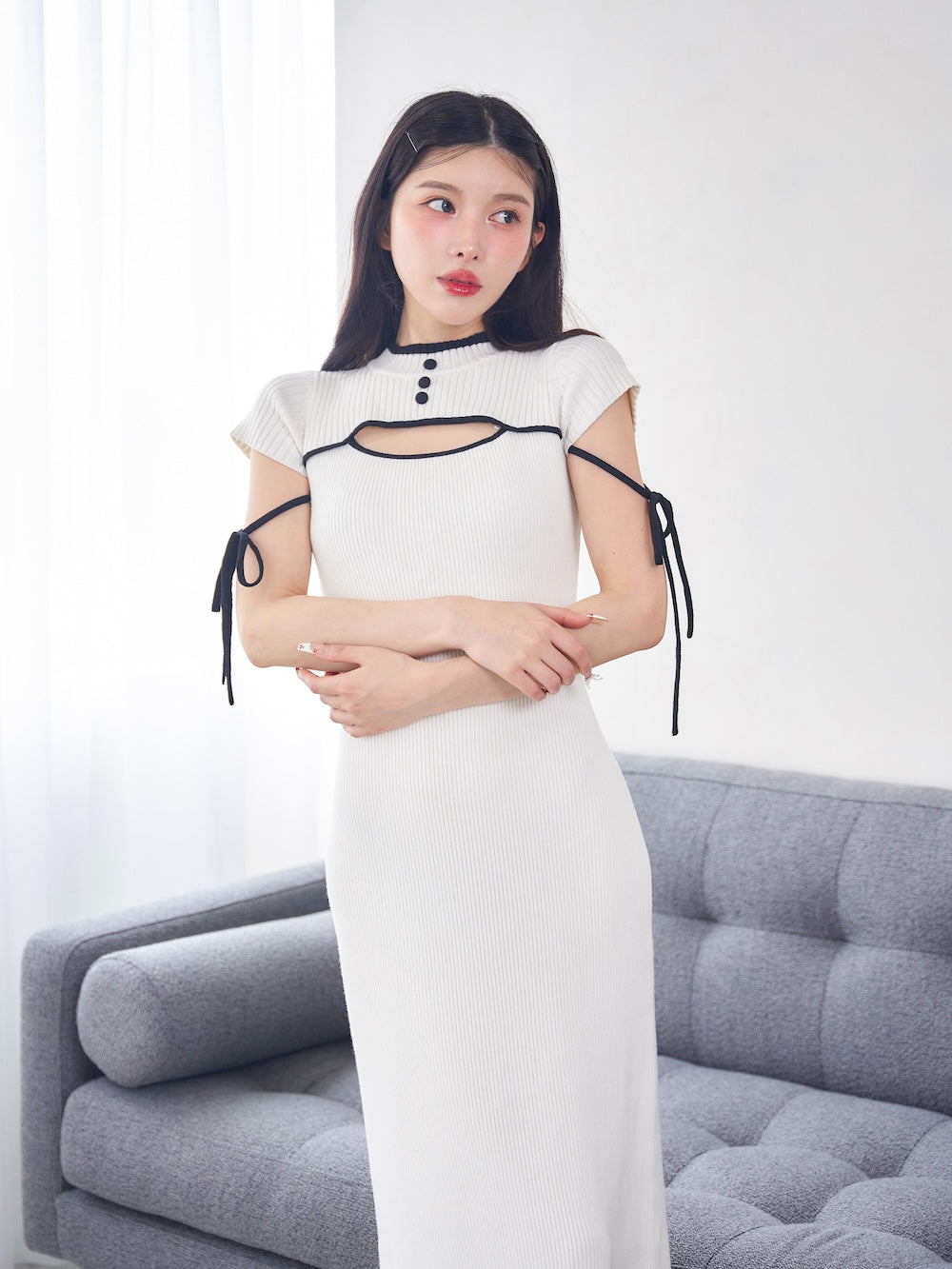 モデル:160cm(着用サイズ:FREE 着用カラー:IVO)