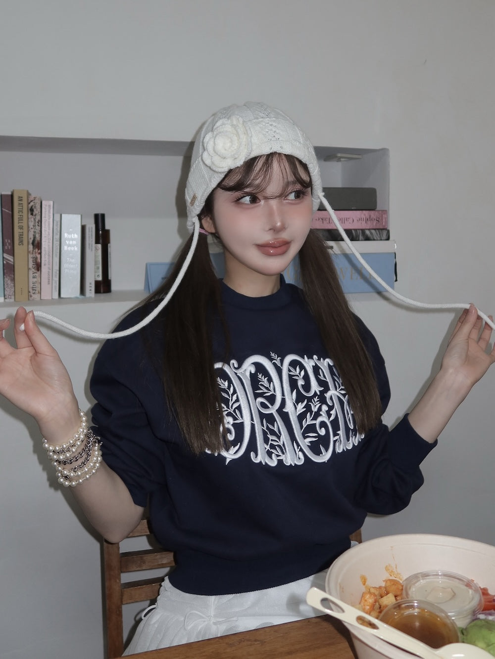 モデル:160cm(着用サイズ:FREE 着用カラー:NVY)